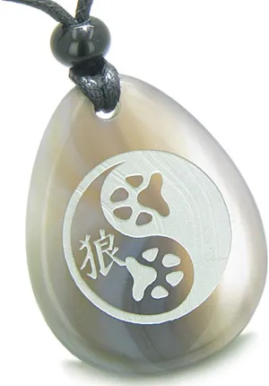 Amulet Wolf Paw Yin Yang Magic Kanji Good Luck Balance Powers Agate Pendant Necklace