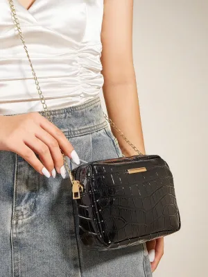 BagForLove - Elegant Women's Shoulder Bag for Everyday Use and Special Occasions