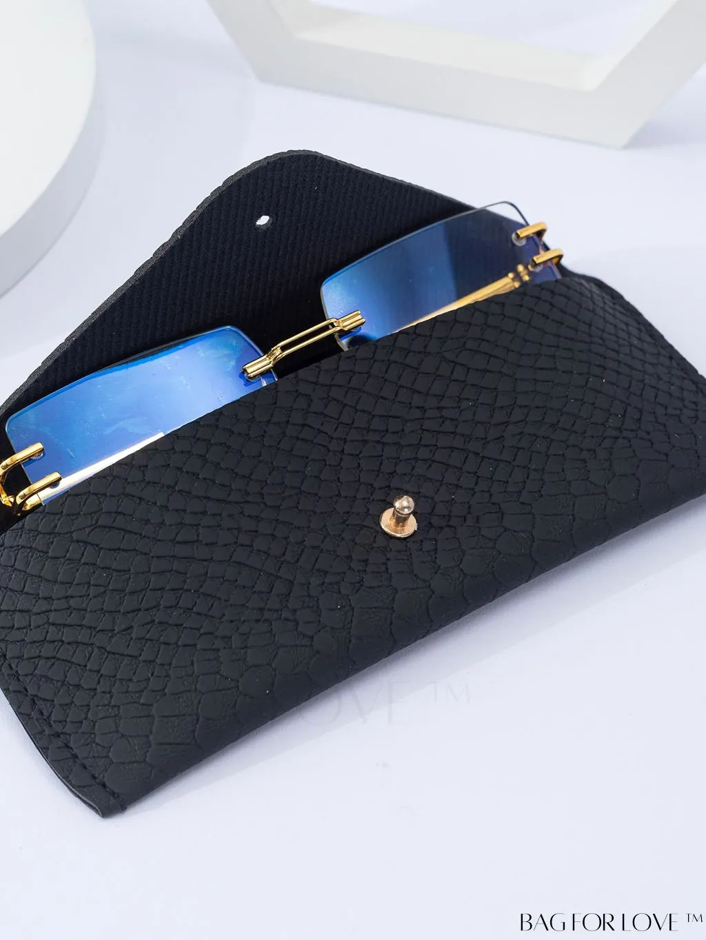 BagForLove - Stylish Womens Black Eyewear Case with Sunglasses Pouch