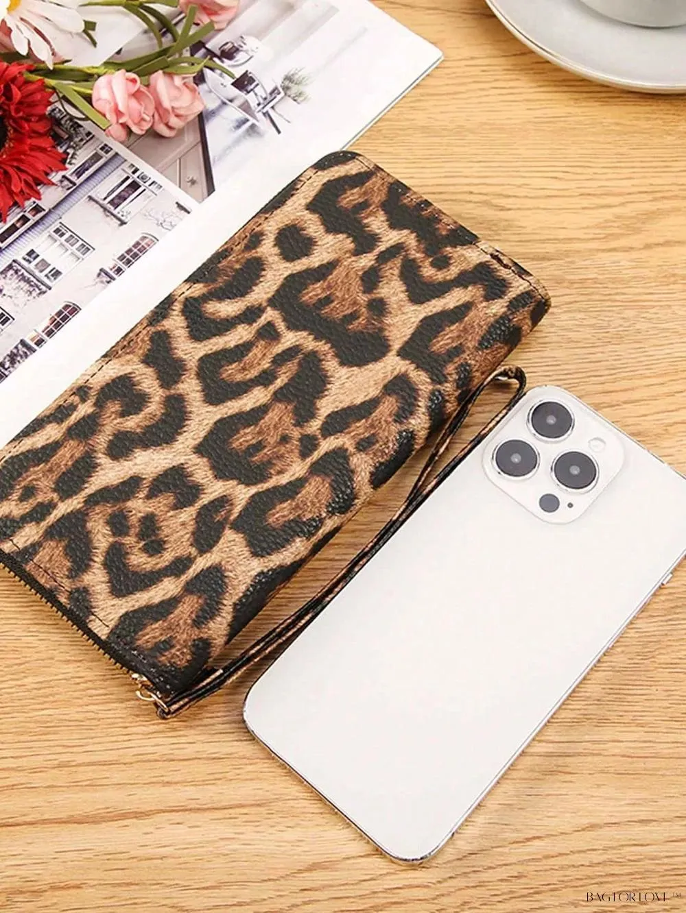 BagForLove - Vintage Inspired Leopard Print Wrist Wallet for Her