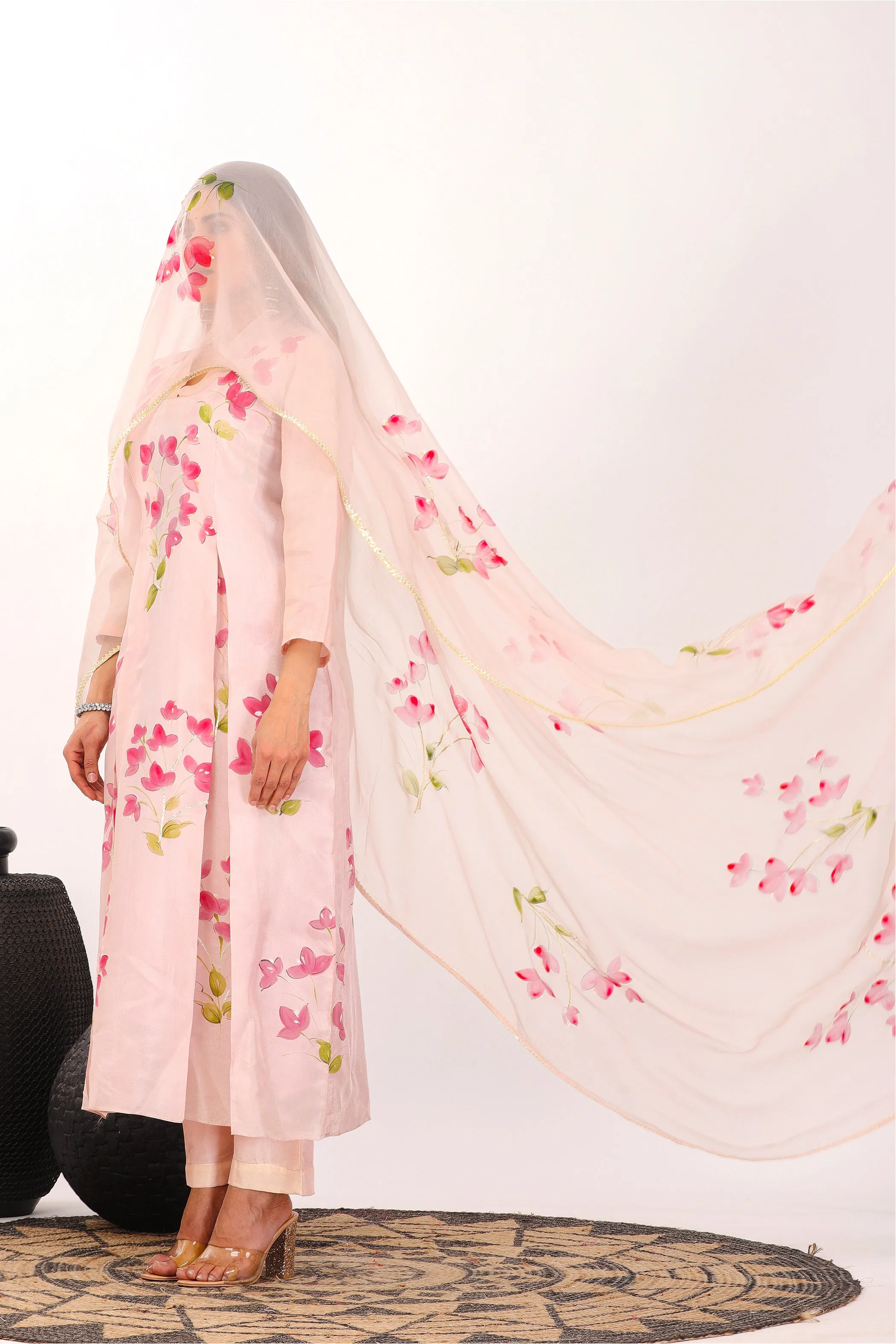 BOUGAINVILLEA FLOWER SUIT