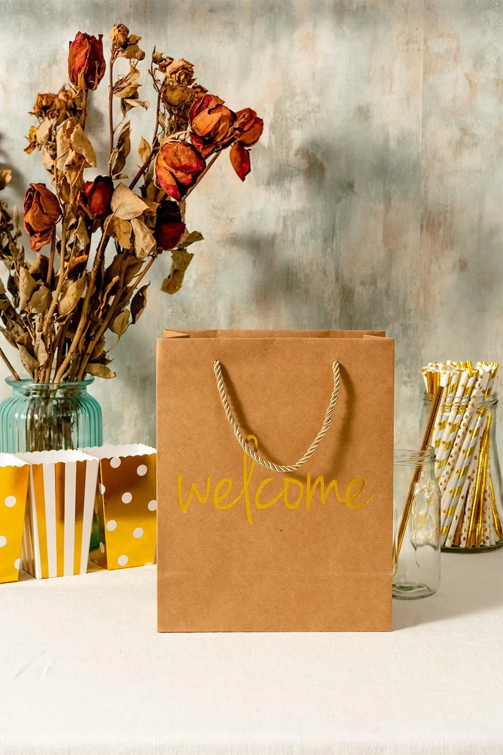Crisky Welcome Kraft Gold Gift Bags for Wedding Hotel Guests, Birthday, Baby Shower, Party Favors, Set of 25