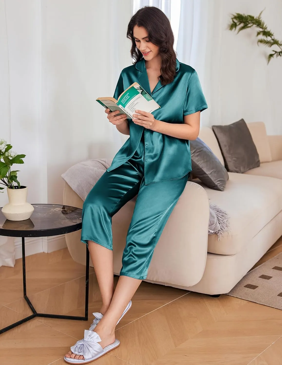 Ekouaer Womens Satin Pajamas Silk Capri Pjs 2 Piece Lounge Sets Short Sleeve Button Down Sleepwear