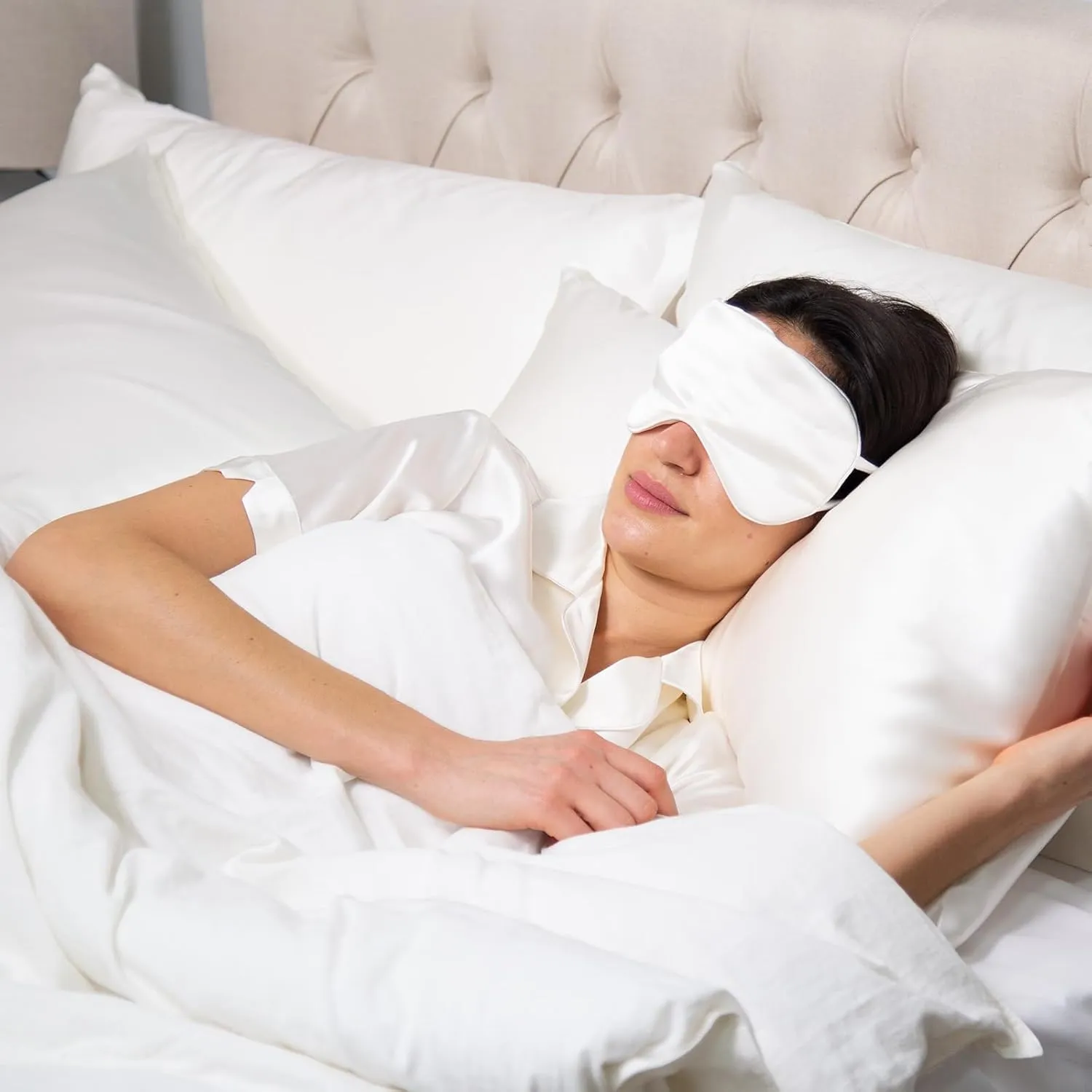 Fishers Finery 25 Momme Mulberry Silk Sleep Mask | Blindfold | Anti-Wrinkles (Wine)