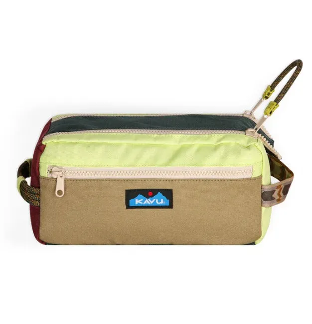 Grizzly Mix Dopp Kit
