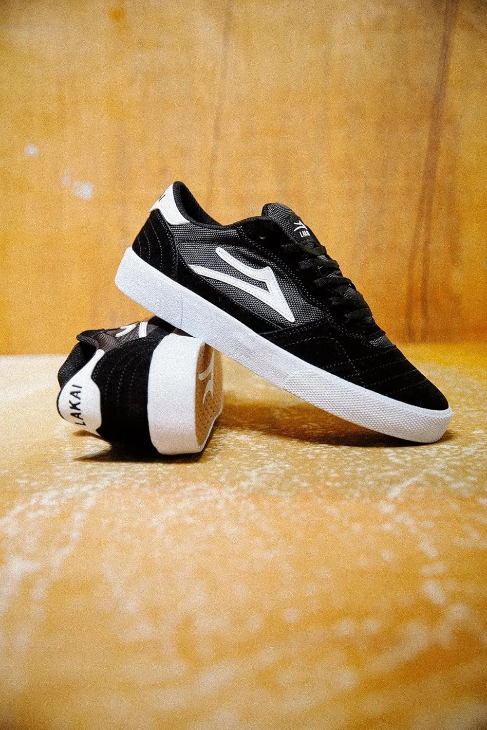 Lakai Men’s Cambridge Low-Top Skateboarding Shoe