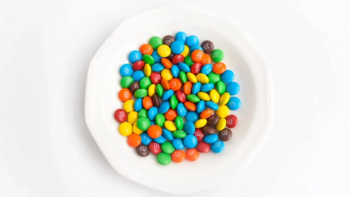 M&M's Milk Chocolate Fun Size Packets Bulk Box (Pack of 120) (Approx. 4.2LB)