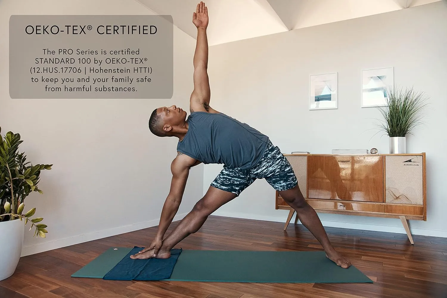 Manduka PRO Yoga Mat - Teacher Recommended, Non-Slip Textured 6mm ultra-dense, Hot Yoga Workout, Studio at Home Pilates