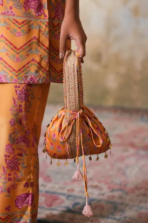 Mehreen Gulabi Potli