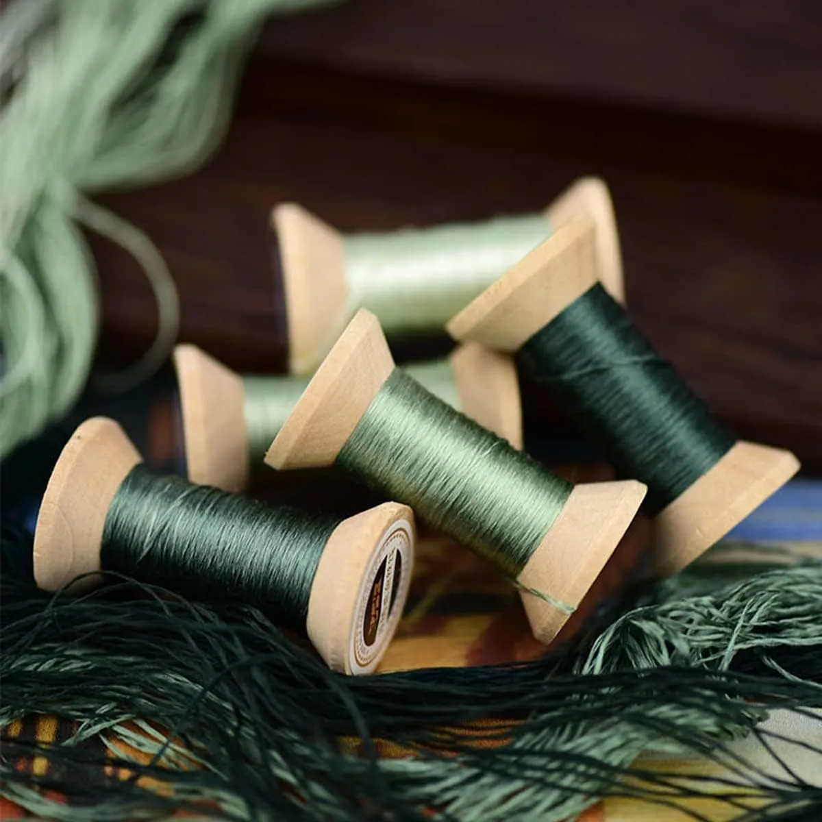 Natural 100% Mulberry Handmade Embroidery Silk Thread Silk Floss (43)