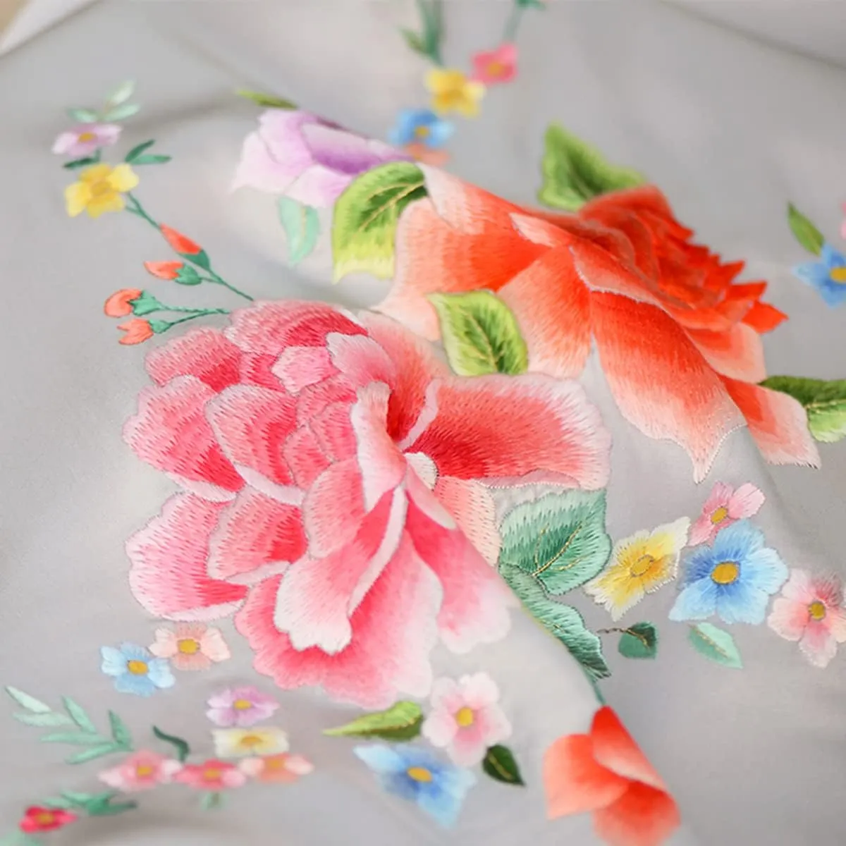 Natural 100% Mulberry Handmade Embroidery Silk Thread Silk Floss (81)