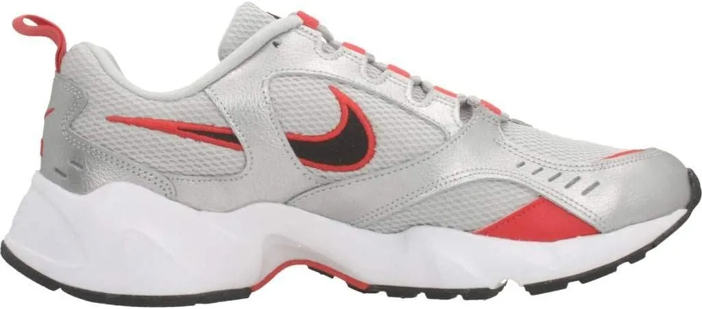 Nike Men's Fashion Sneakers