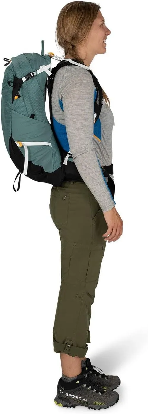 Osprey Sirrus 24L Women's Hiking Backpack, Tunnel Vision Grey