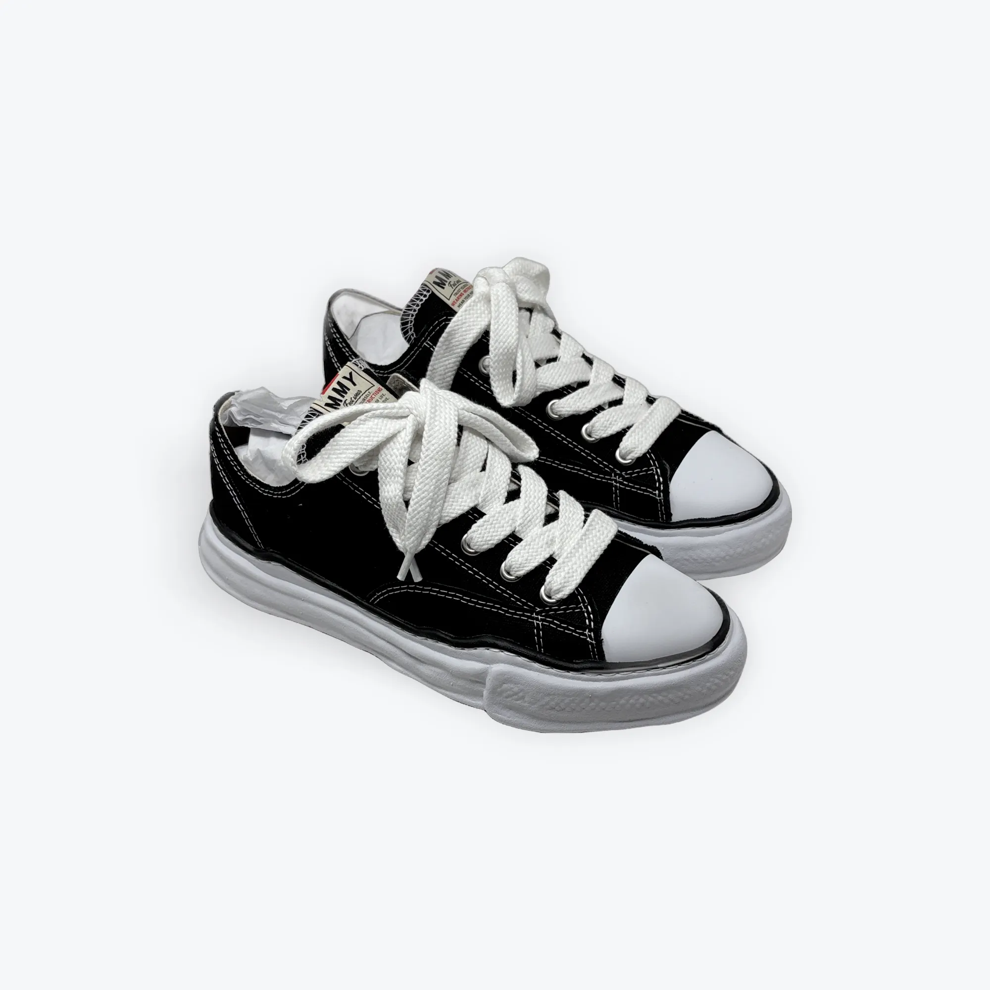 PETERSON Original Sole Canvas Low Top Sneakers