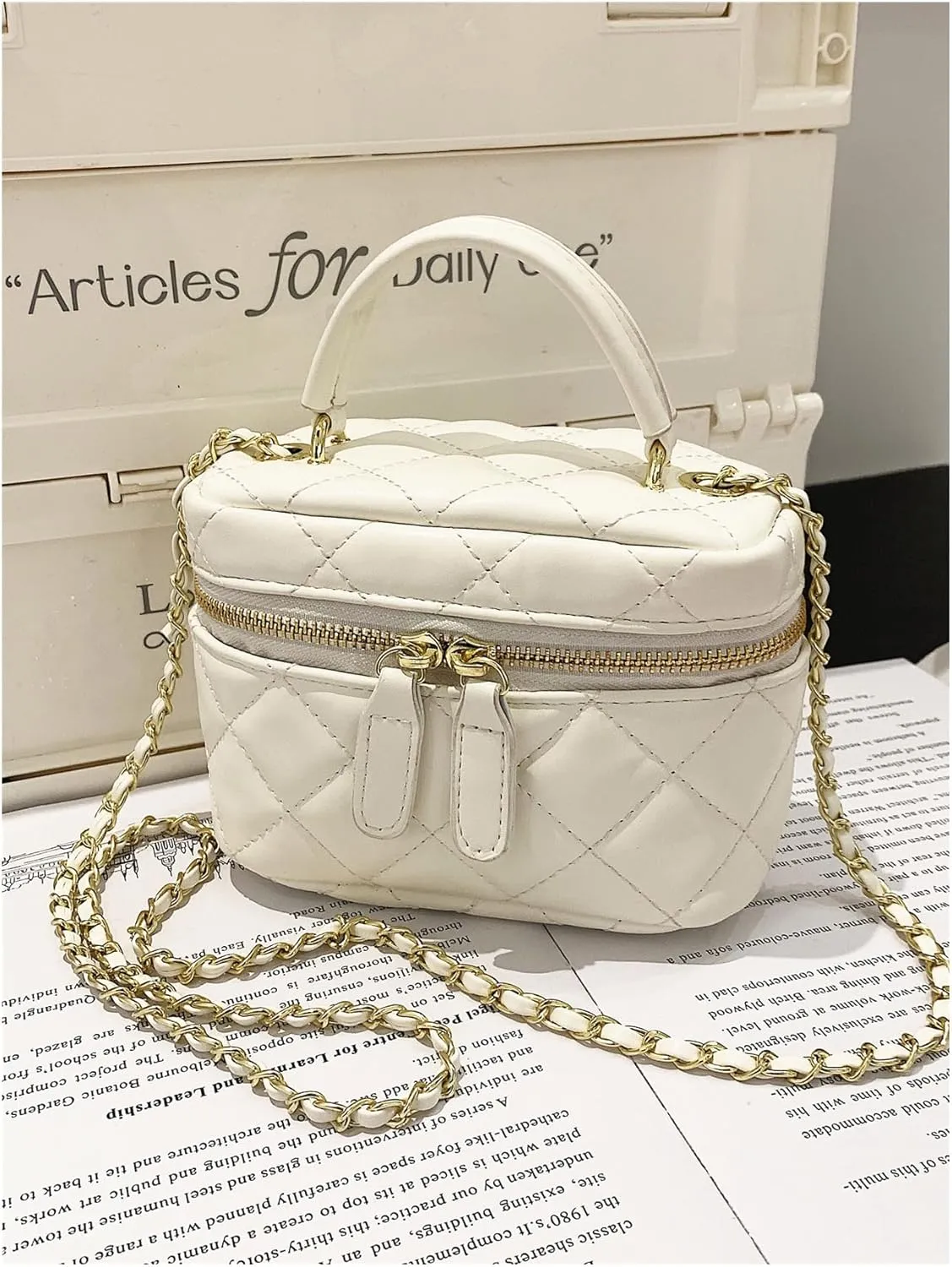 QWINEE Women's Silver Top Handle Crossbody Bag Small Crocodile Embossed Satchel Bag Mini Bucket Handbag