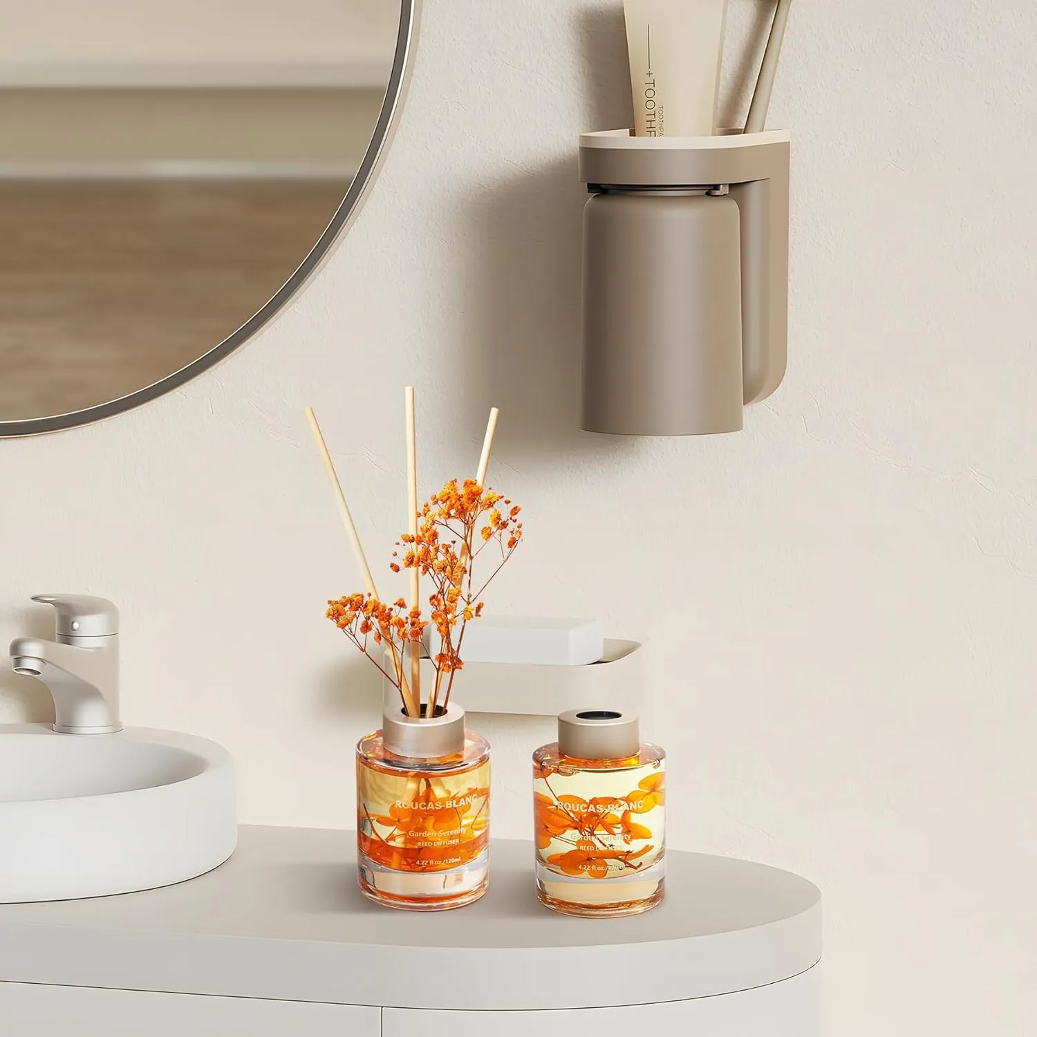 ROUCAS BLANC Reed Diffuser Set with Preserved Flowers, Gardenia and Jasmine Scented Diffuser with Sticks, Room Decor & Bathroom Decor, Aromatherapy Home Fragrance Diffuser Gift (Garden Serenity)