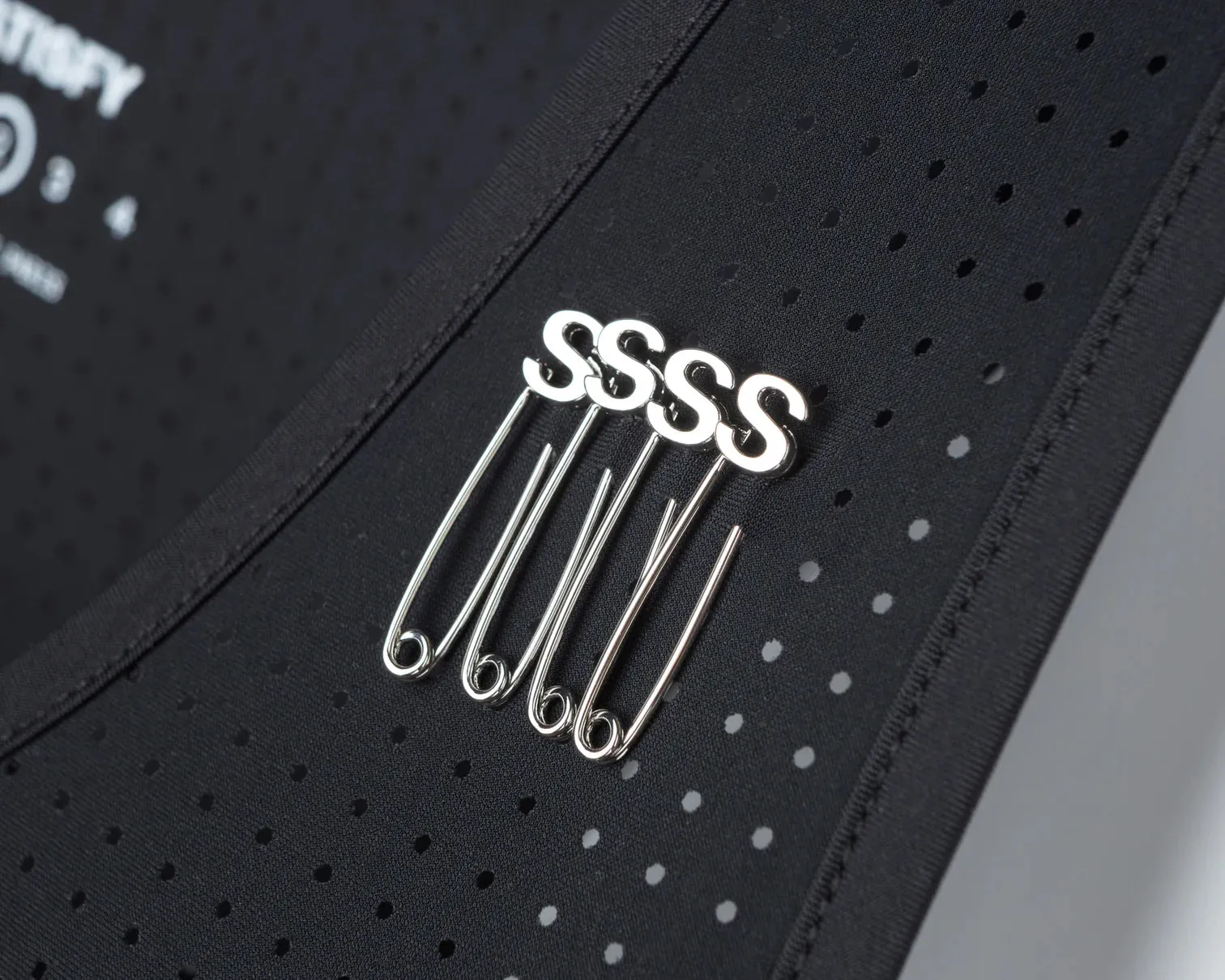 Satisfy Space-O Singlet Black v2