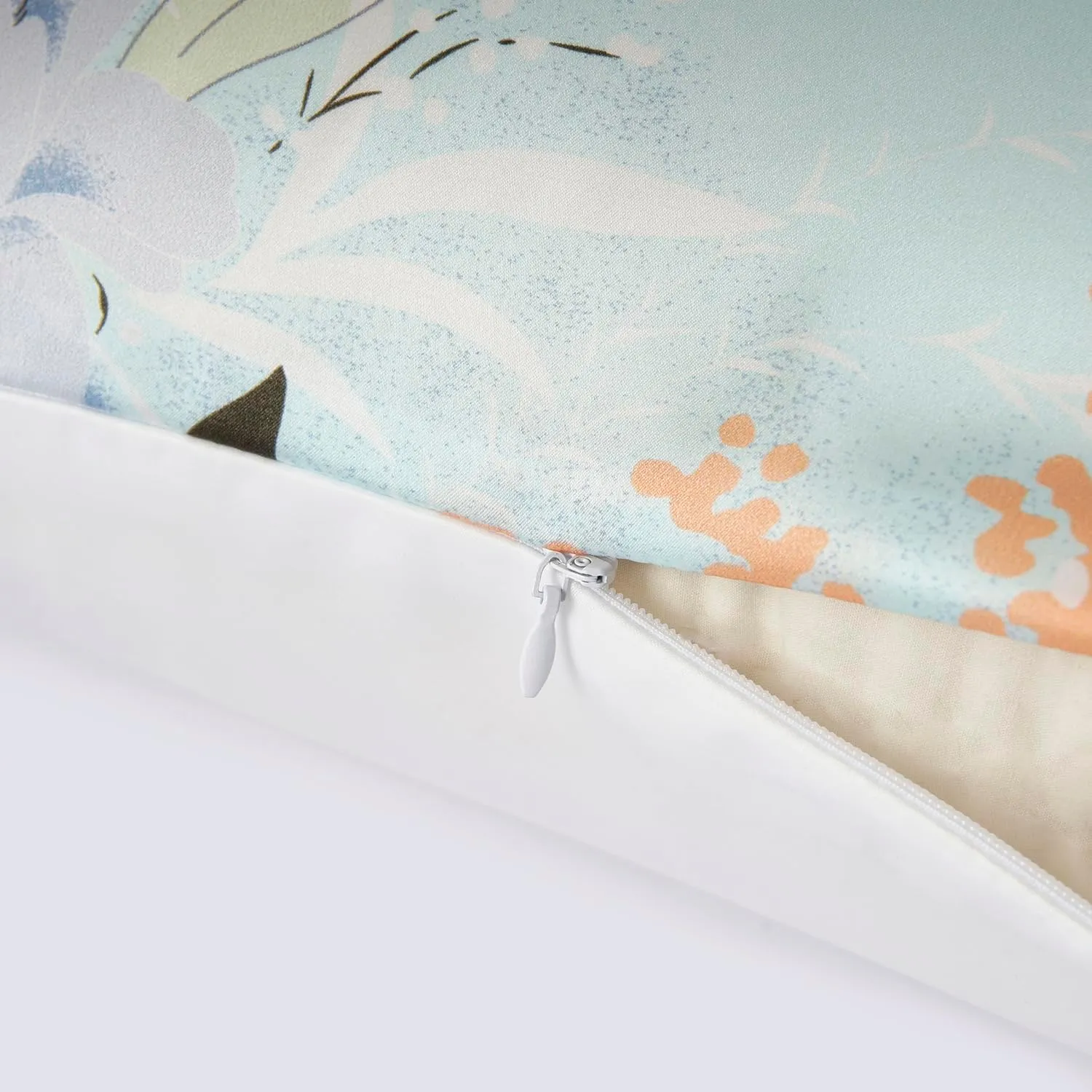 SingleFaced Mulberry Silk Pillowcase Printed Floral Hair Care Silk Luxury Beauty Sleep Accessory Smooth Hair（1Pcs Tenderness Blue） (Tenderness Blue, Queen 20"*30")