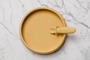 Suckie Scoop Plate®