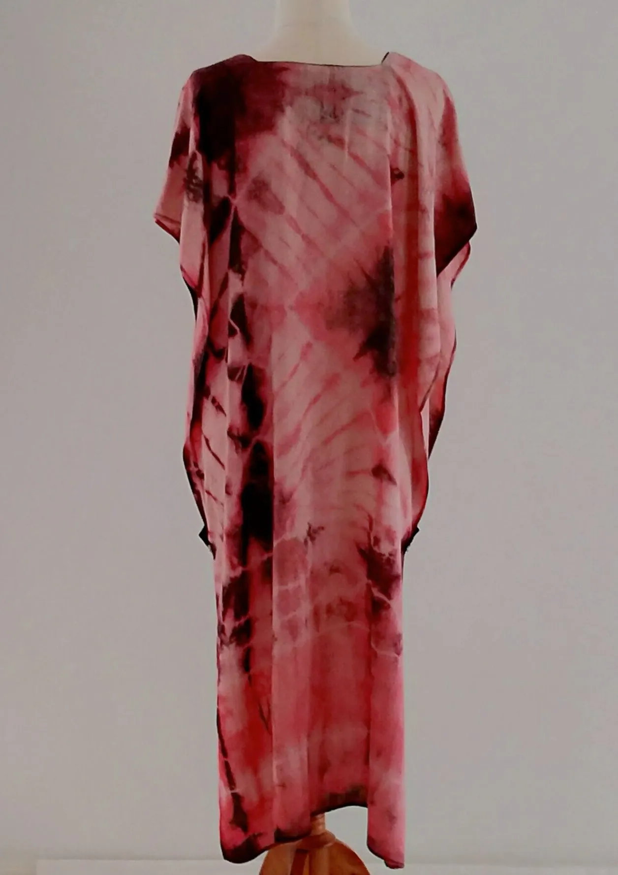 Summery Shibori Tabbard handmade by Neelam Singhal