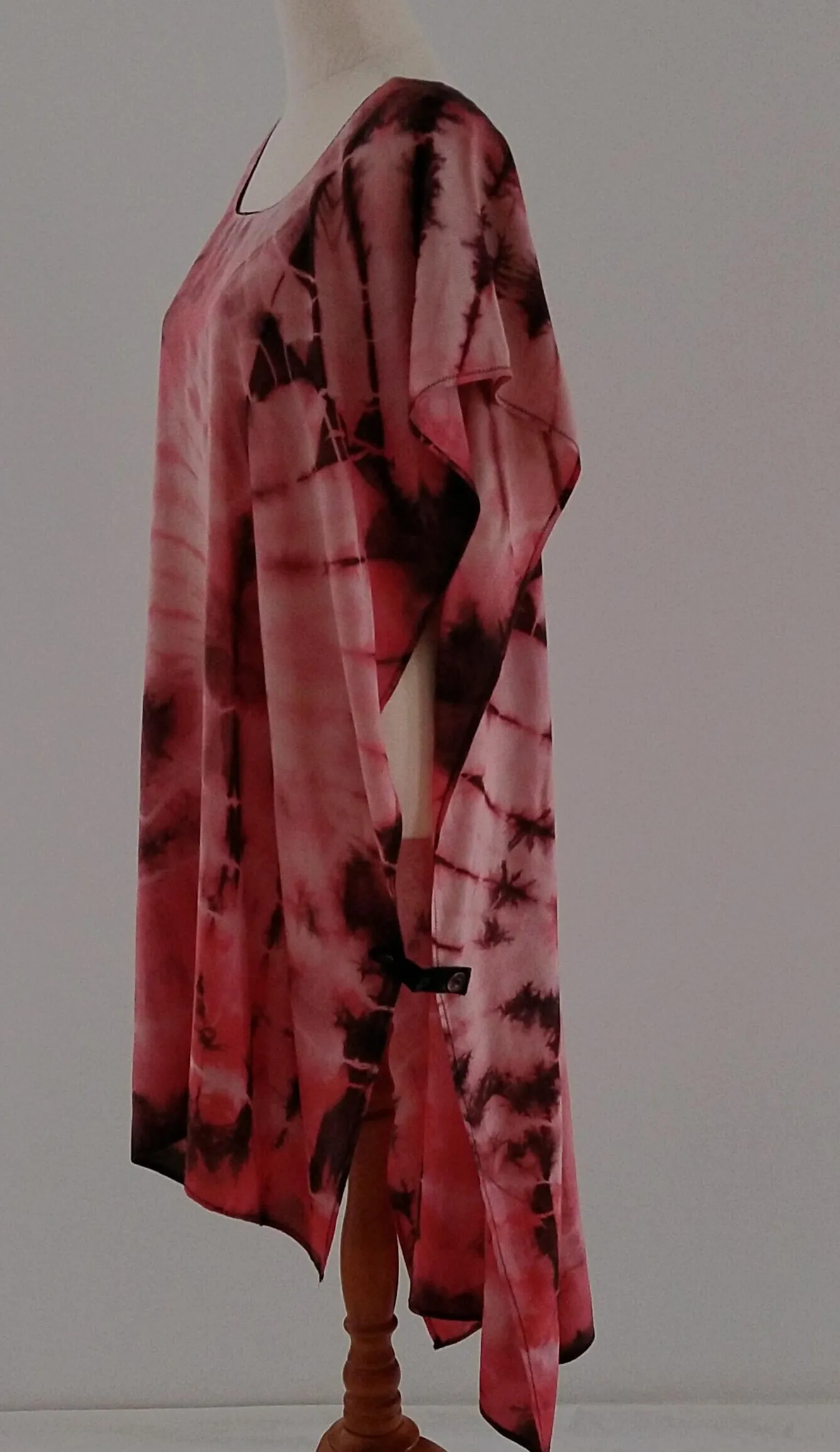 Summery Shibori Tabbard handmade by Neelam Singhal
