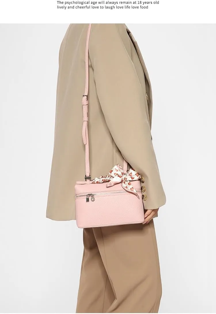 top-hand bags for women, exquisite and simple niche design, LP Pouch top-handle bag, hand-held mini square bag