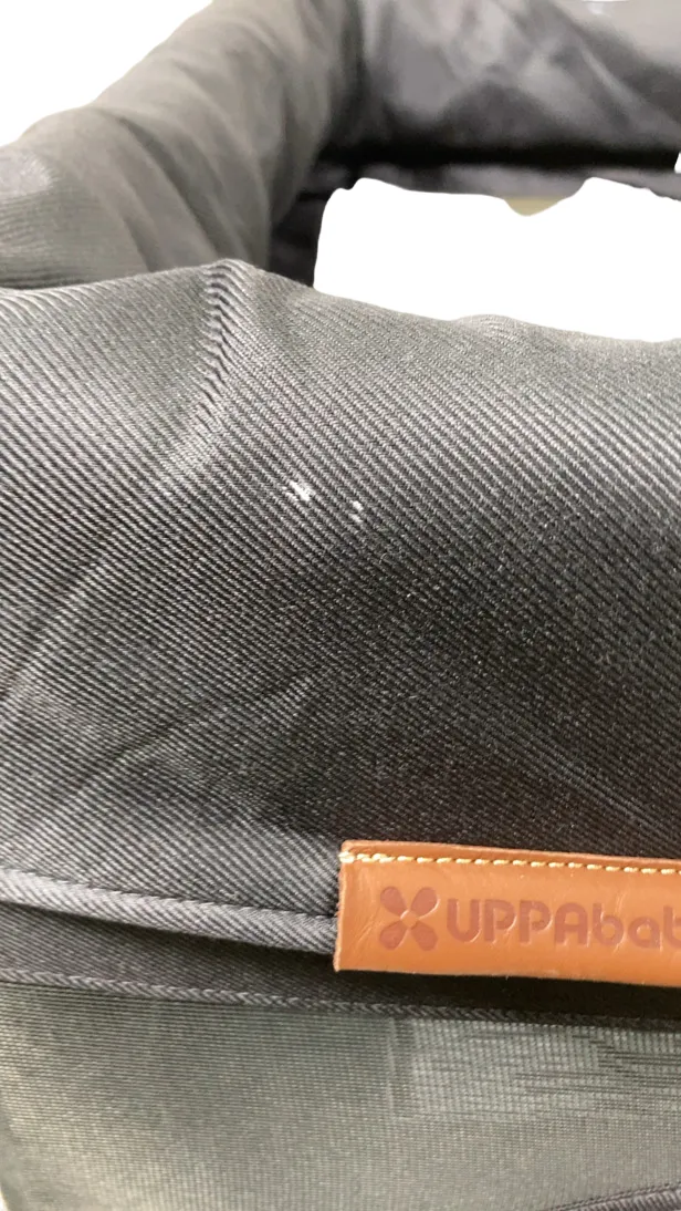 UPPAbaby REMI Playard, Jake (Charcoal)